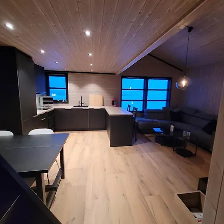 Flott Enderekkehus Med Fantastisk Utsikt Appartement
