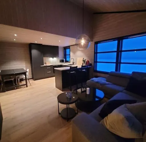 Flott Enderekkehus Med Fantastisk Utsikt Appartement *