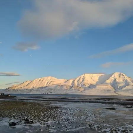 Flott Enderekkehus Med Fantastisk Utsikt Διαμέρισμα *