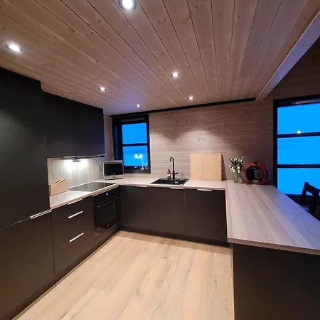 Apartman Flott Enderekkehus Med Fantastisk Utsikt *